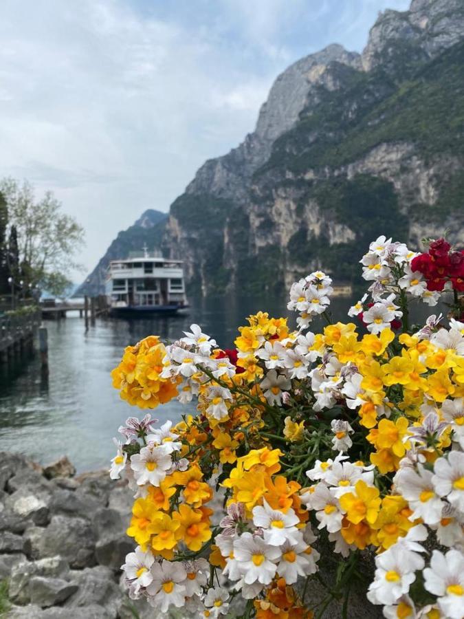 Mutti Stay Apartments Riva del Garda Exterior foto